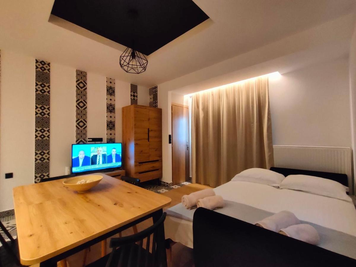 Gekas Premiun City Center Apartment Kalampáka Luaran gambar
