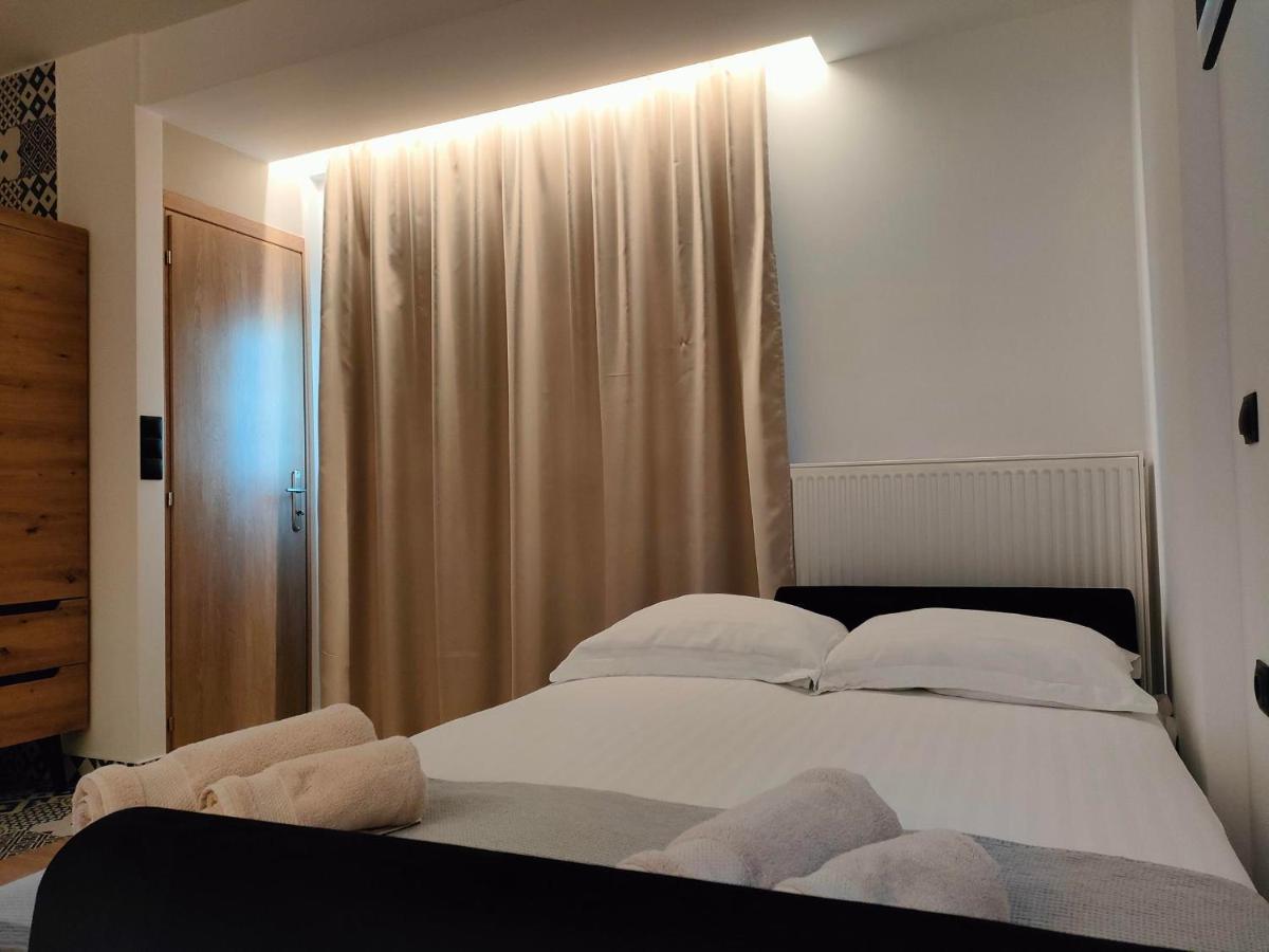 Gekas Premiun City Center Apartment Kalampáka Luaran gambar